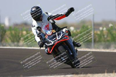 media/Sep-20-2025-TrackDaz (Sat) [[27f0cde673]]/A Group/2pm (Turn 9)/